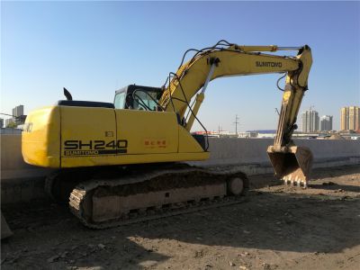 SH210-5履带式挖掘机出租