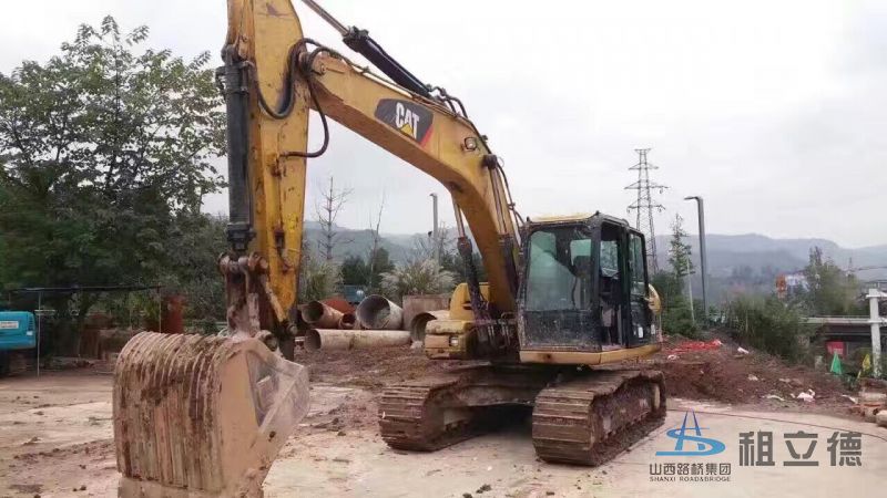 320D履带式挖掘机出租