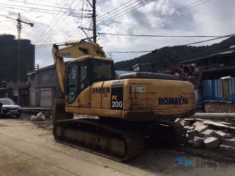 200-7履带式挖掘机出租
