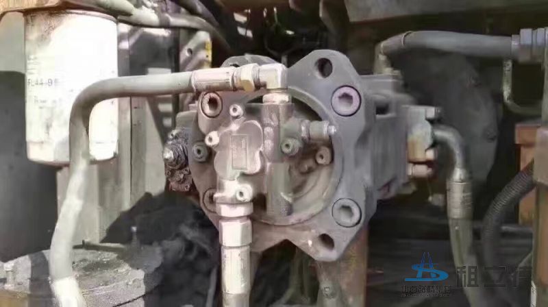 JCB220履带式挖掘机出租