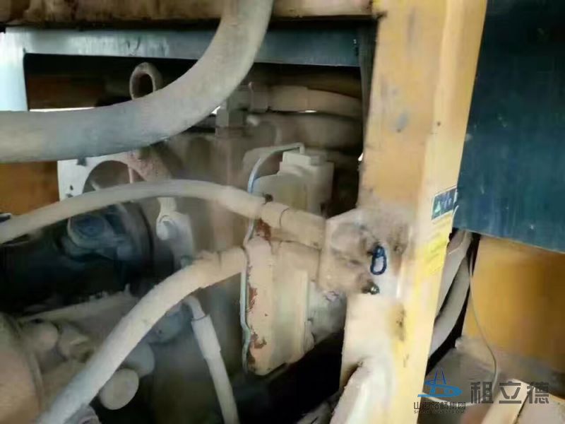 SR25M单钢轮振动压路机出租