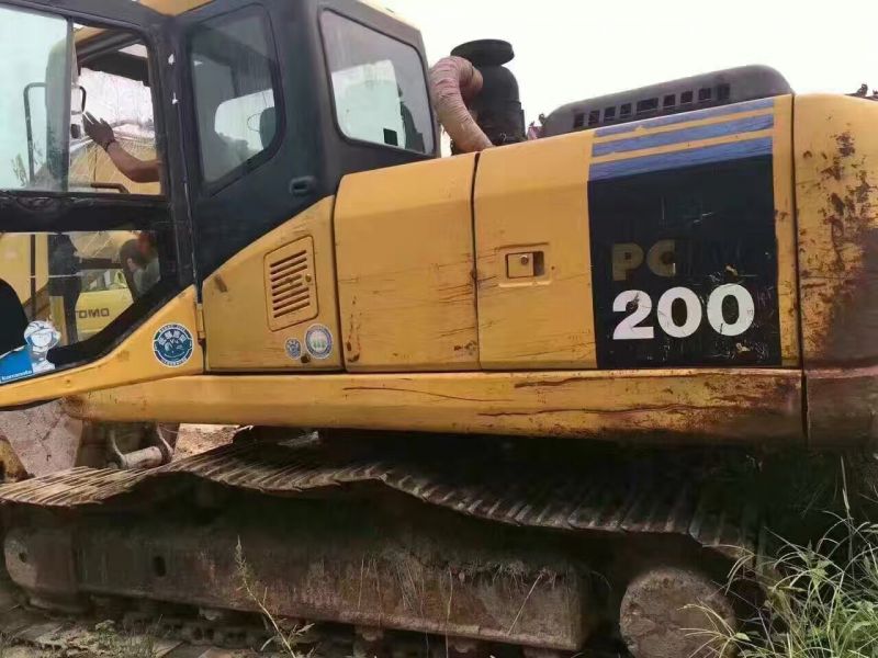 200履带式挖掘机出租