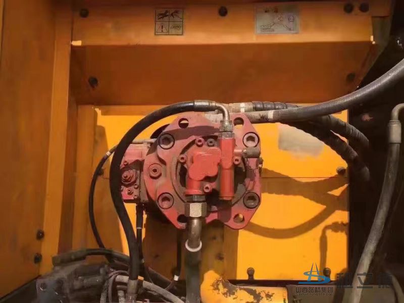 215-7履带式挖掘机出租