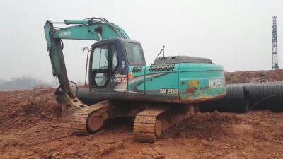 200-8履带式挖掘机出租
