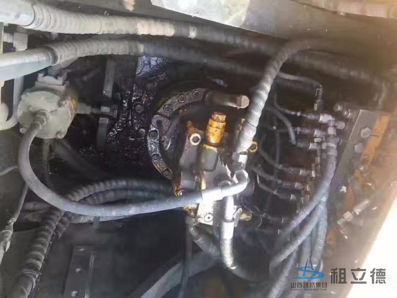 215-8履带式挖掘机出租