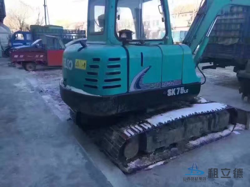 70履带式挖掘机出租