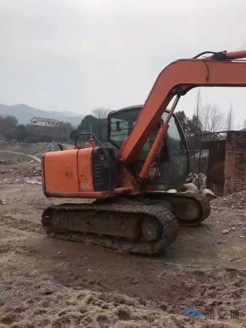 70履带式挖掘机出租