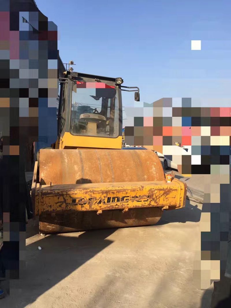520B单钢轮振动压路机出租