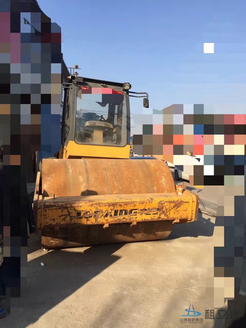 520B单钢轮振动压路机出租