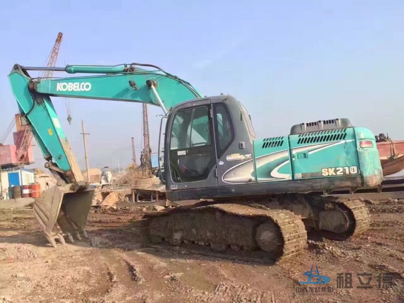 210履带式挖掘机出租