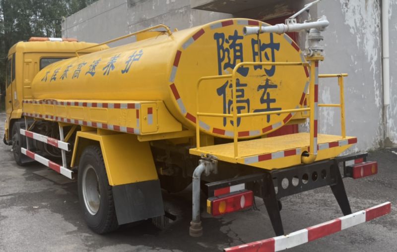 DFL1160BX洒水车出租