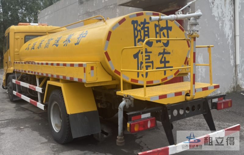 DFL1160BX洒水车出租