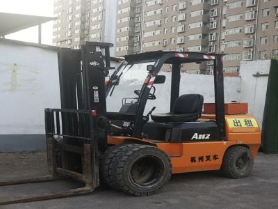 A35z内燃式叉车出租