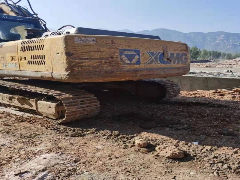 XE305C履带式挖掘机出租