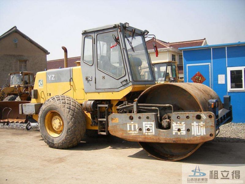YZ18J-3单钢轮振动压路机出租