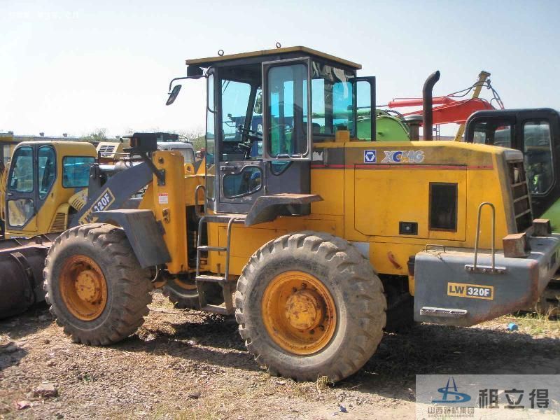 LW500D挖掘装载机出租