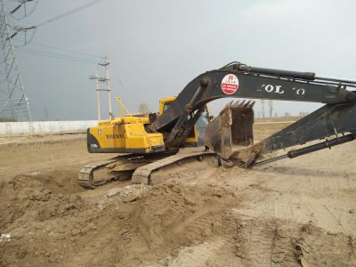 EC240BLC履带式挖掘机出租