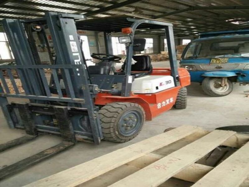 CPC30内燃式叉车出租