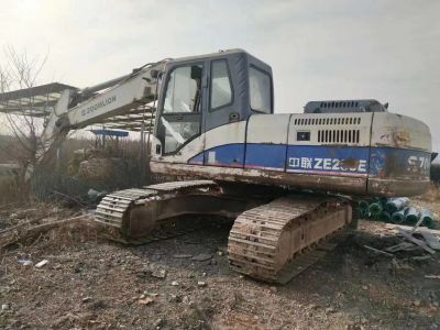 中联重科ZE230E履带式挖掘机出租