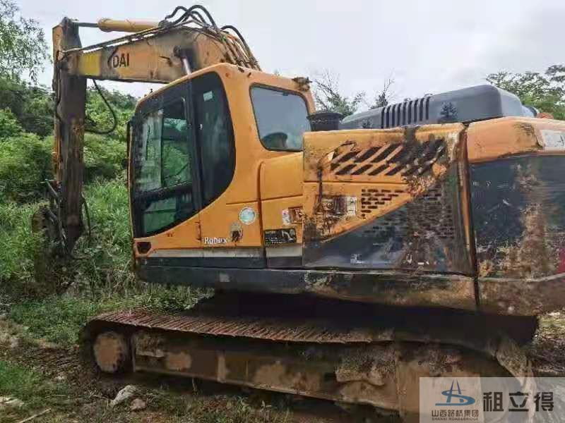 R215-9履带式挖掘机出租
