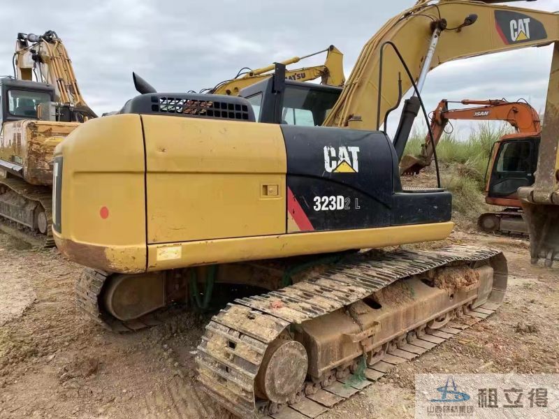 CAT323履带式挖掘机出租