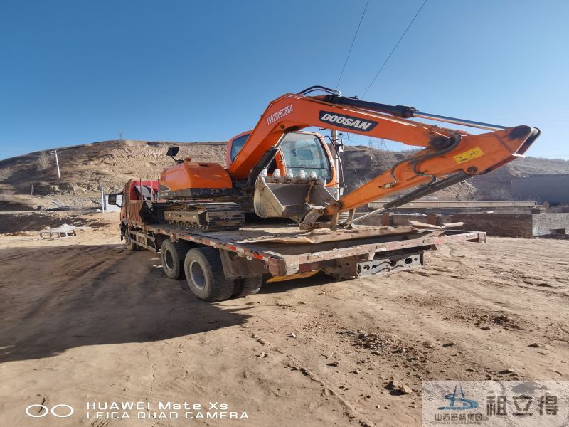DX75-9CN    PLUS履带式挖掘机出租
