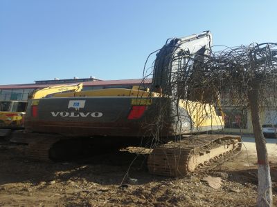 沃尔沃290履带式挖掘机出租