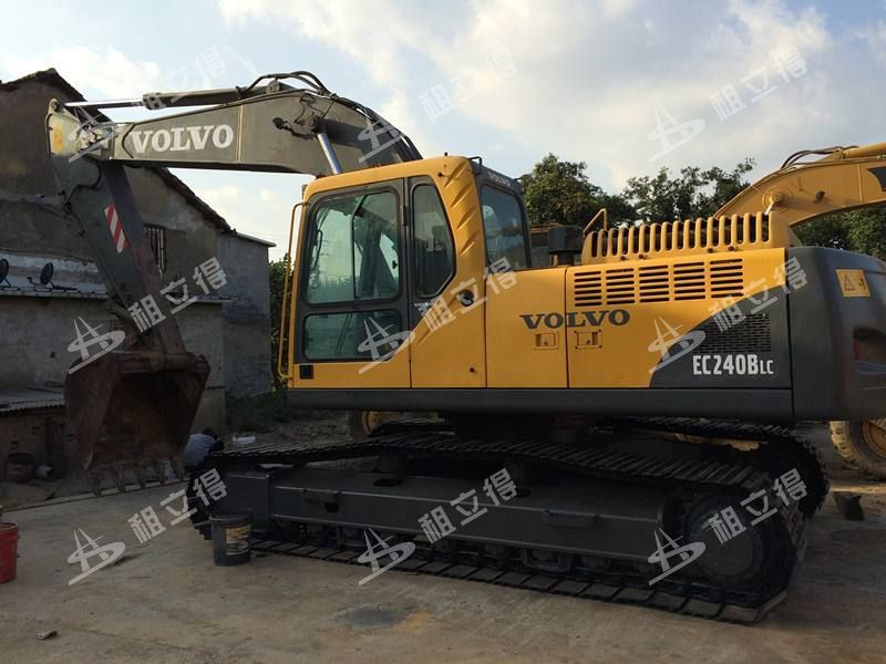 EC240BLC履带式挖掘机出租